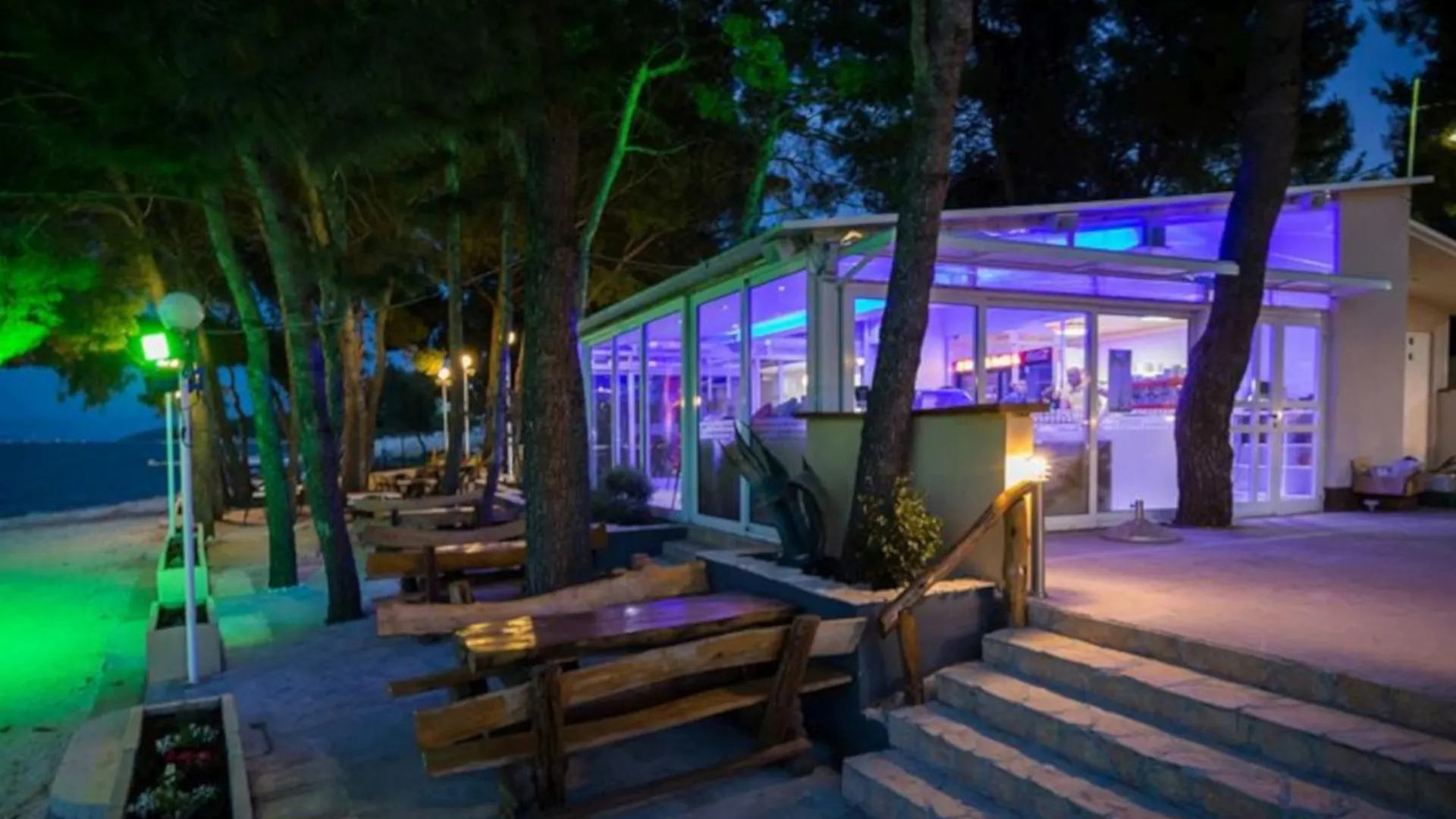 Beachfront Villa Ciovka Slatine