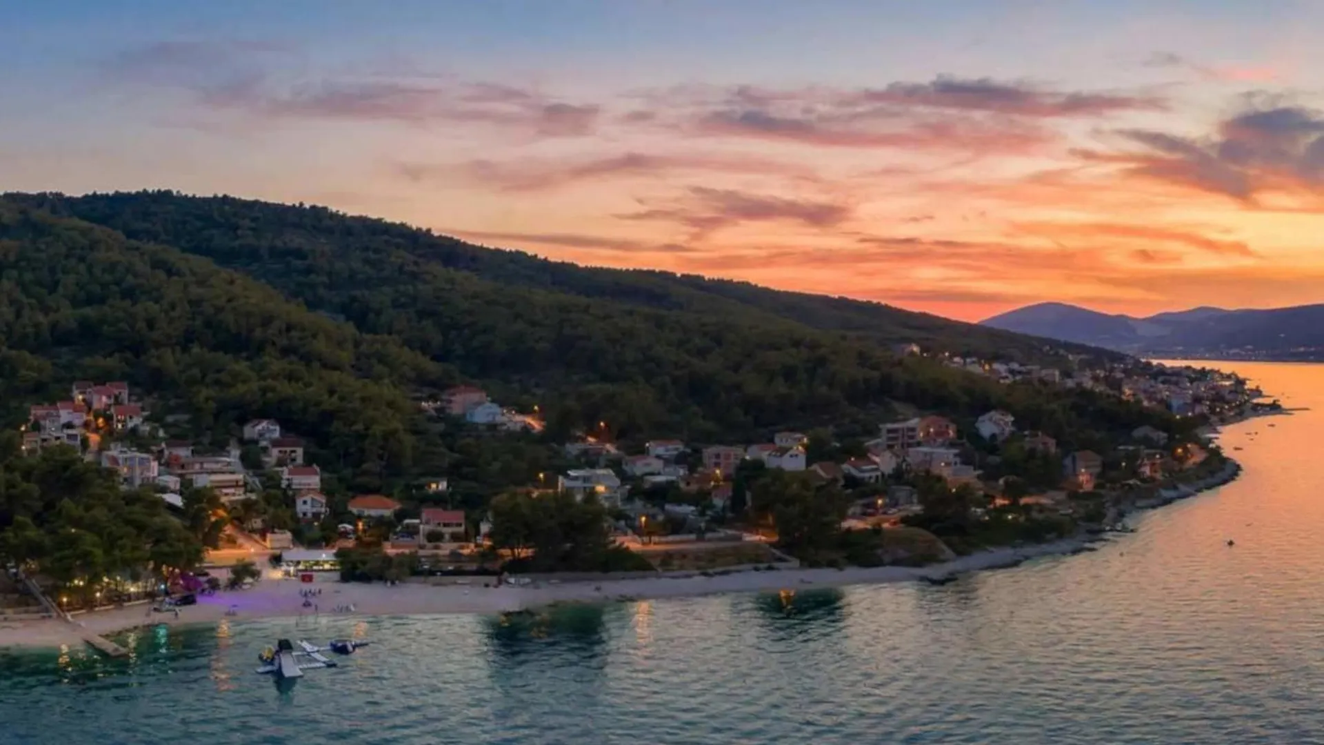 Beachfront Villa Ciovka Slatine 0*,