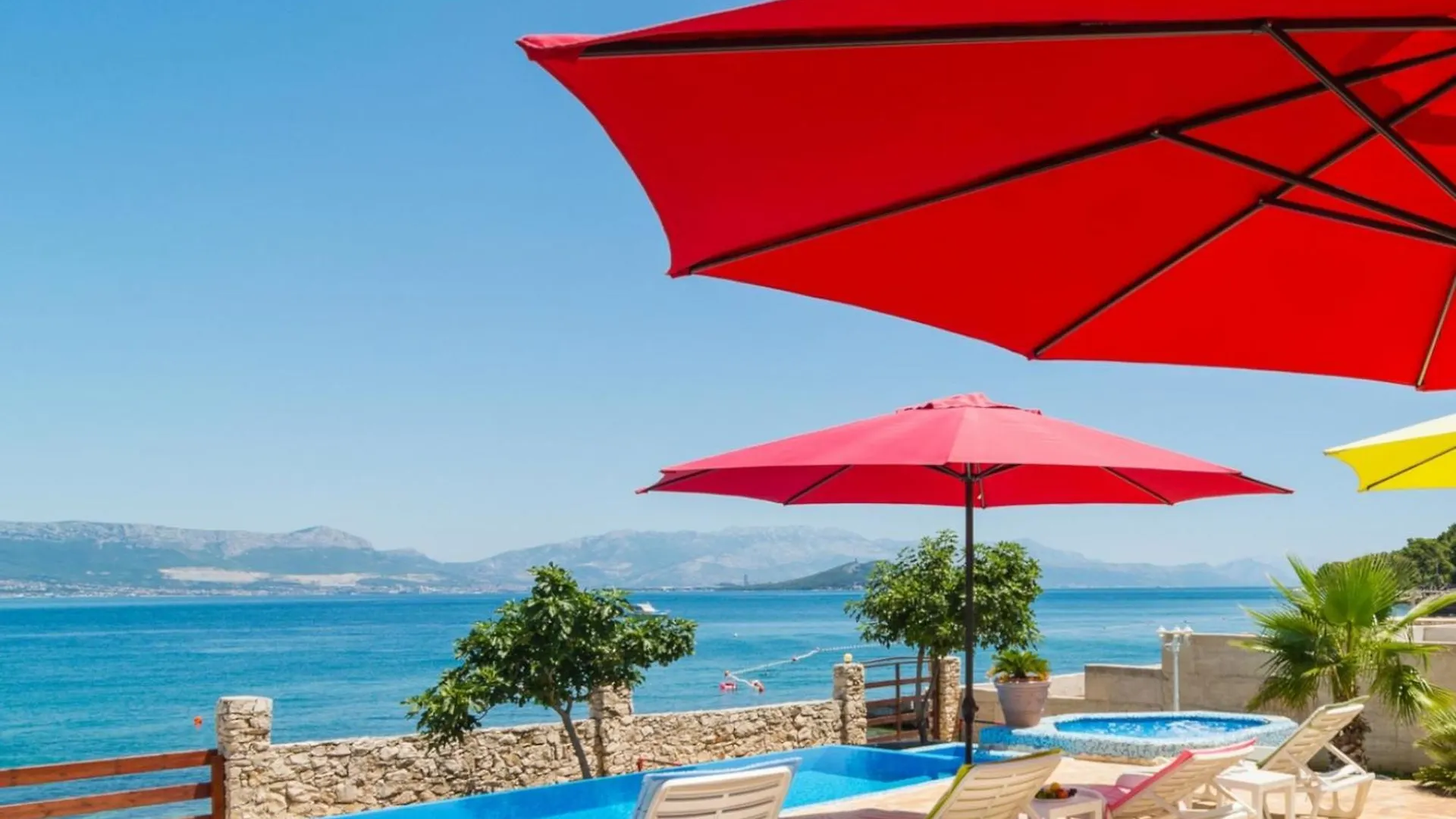 Beachfront Villa Ciovka Slatine Croatia
