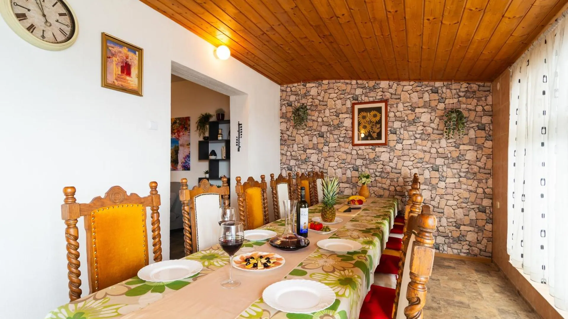 Beachfront Villa Ciovka Slatine